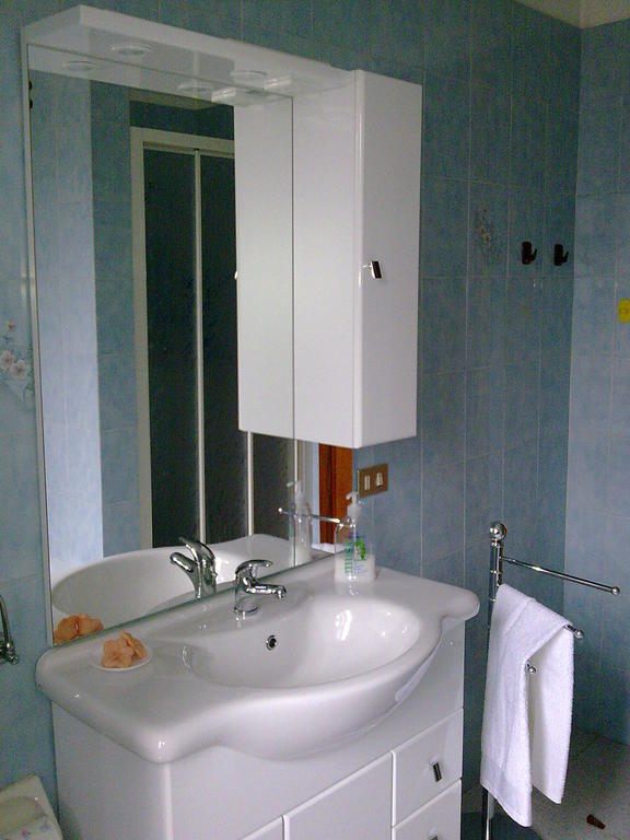 Villa Casa Dei Ciliegi CastellʼAlfero Zimmer foto