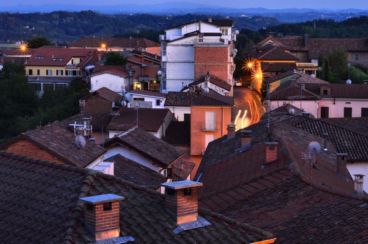 Villa Casa Dei Ciliegi CastellʼAlfero Exterior foto
